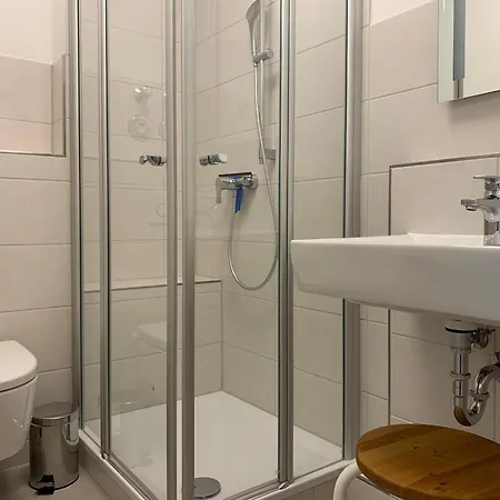 Daire Haus-am-deich-wohnung-2