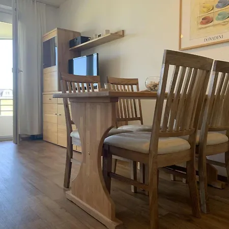 Daire Haus-am-deich-wohnung-2 *